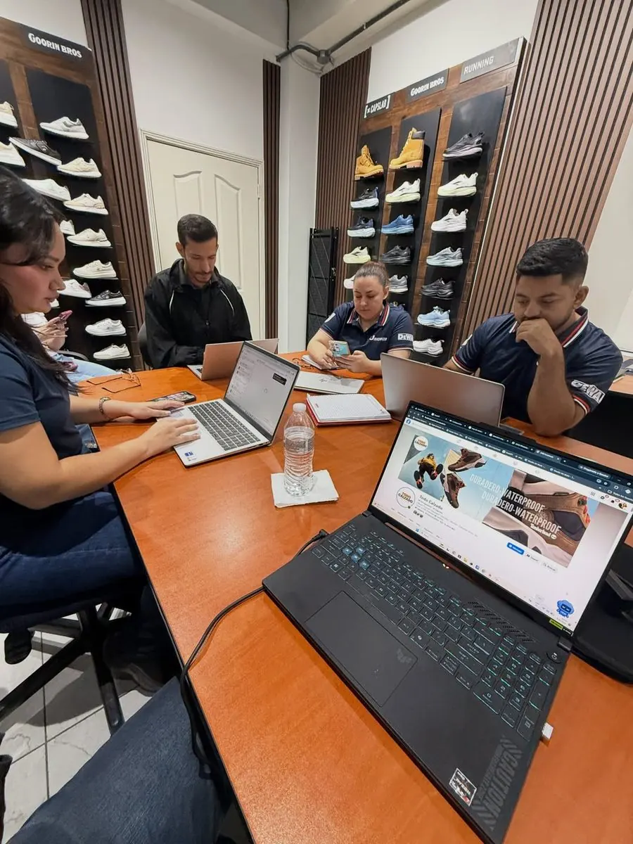Unicalza: Capacitación en marketing digital para el equipo de la tienda